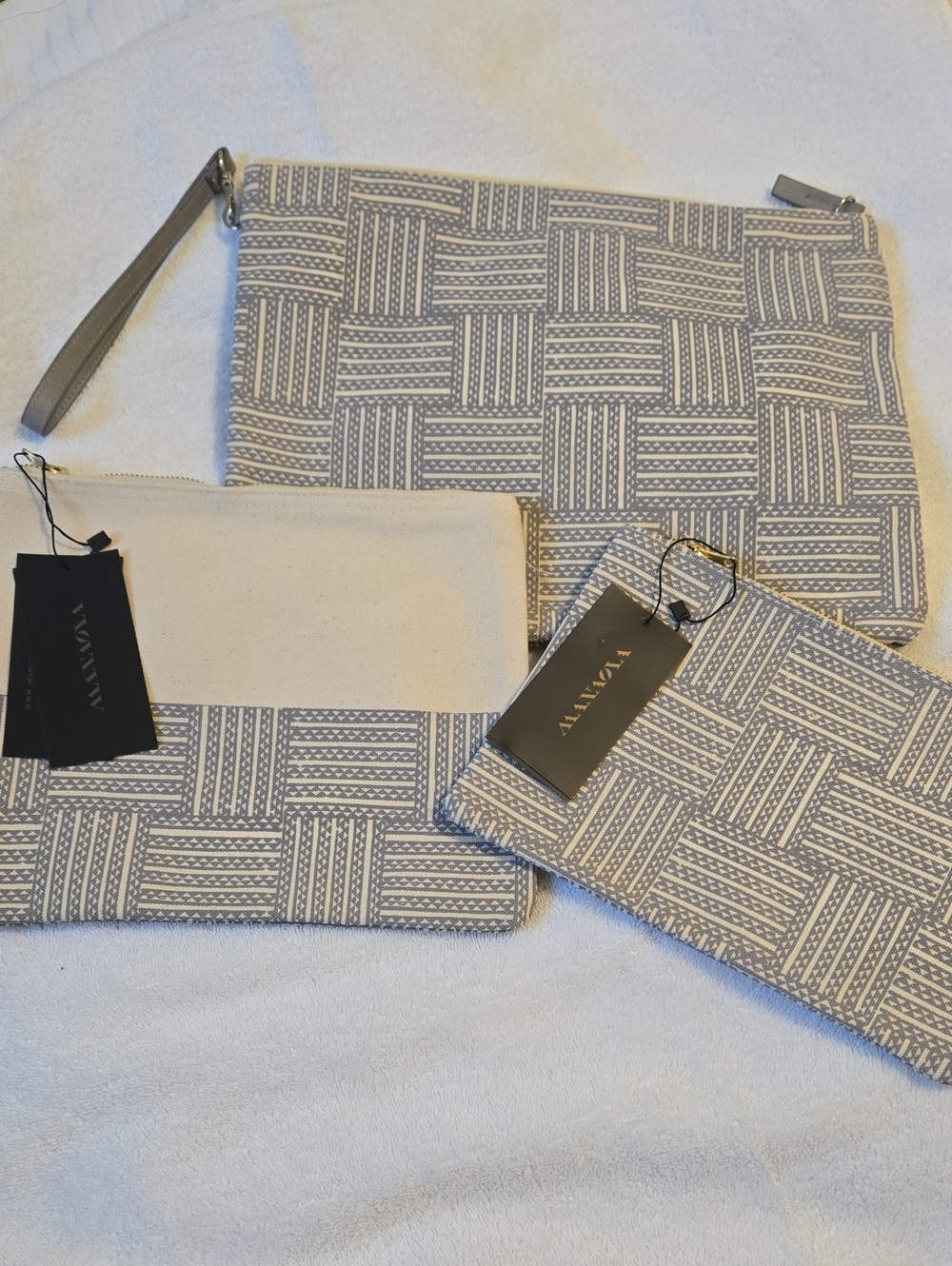 Manaola Woven Neutral Pattern 3-Piece Pouch Set